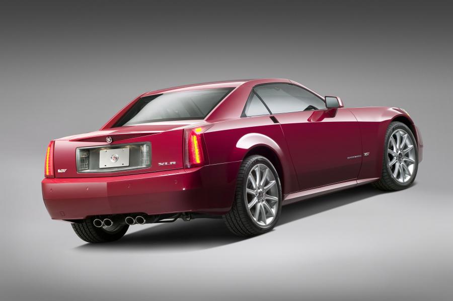  Cadillac XLR-V 2006 года  (фото 23 из 58)